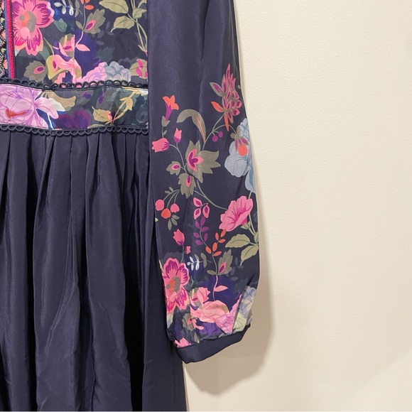 NWT Johnny Was Navy Floral Valeria Silk Maxi Dress Size Small - Picture 10 of 14
